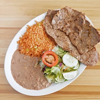 Carne asada plate